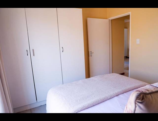 2 BEDROOM APARTMENT FOR SALE IN ELANDSPARK